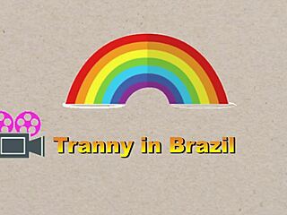 美国狂野3P拉丁妹弯腰肛爆