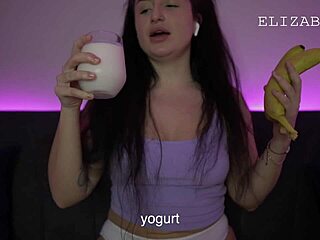 listening to dirty talk while she plays with a banana is oddly captivating. it’s all about that weird fetish vibe!