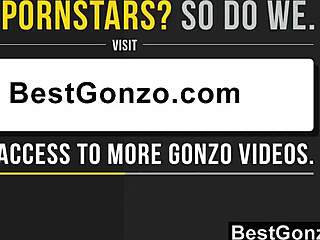 Γλίστρημα βυζιού γίνεται άγριο σκληρό γαμήσι για έβενο milf