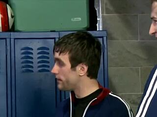 Yo, check Safado sucking three guys in the locker room at homensnus top