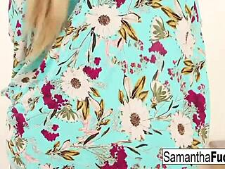 SAMANTHA FOOT AND STOCKING FETISH!