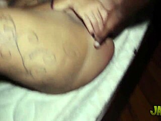 想加入换妻派对吗？Melissa Devassa 被后入式猛干