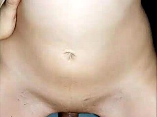 la hermanita de mi amigo monta como pro, traga semen a los 18