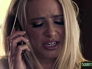 섹시한 레즈 베이비, 강렬한 오럴 플레이 후 물 뿜으며 절정