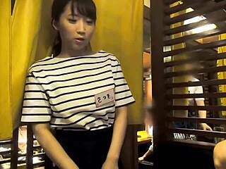 豹変！絶叫！絶頂！初潮吹き！！stress from side jobs released with hardcore sex!! 😍