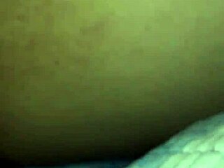 DS's wife masturbates with fingering and foot play in detailed session