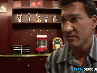 Cock-Sucking Babe Guzzles Monster Cumshot!