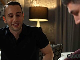 Ebony ass watched in cuckold interracial swingers