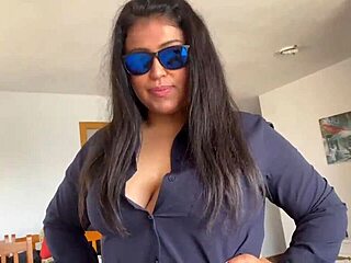 Hey, new cleaning girl, ready for some milky action?