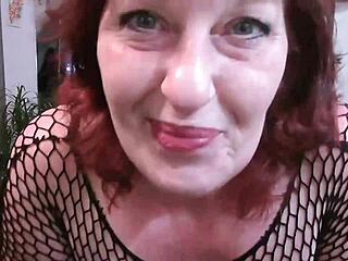 Redhead Pawg Dawnskye Shows Big Fat Ass While Masturbating