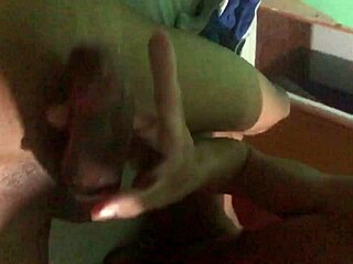 Novinho de 18 com pau de 22 cm 😏