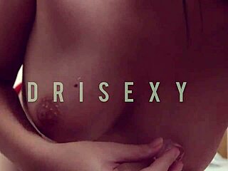 Joi Peitos Em Português Dri Sexy