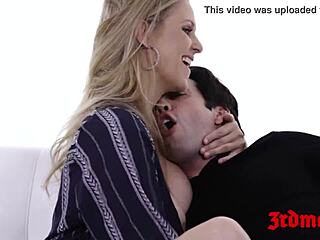 cougar julia ann gets toes sucked while pounded deep