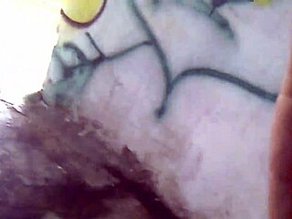 Solo pleasure in season one episode one