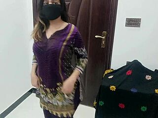 Hey, willst du Sobia Nasirs maßgeschneiderten Nackt-Tanz-Clip sehen?