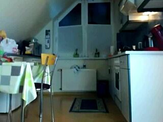 Bootylicious Sexydeas Ass Tease Will Seduce You