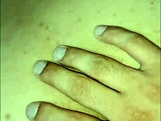 Perfect warm pussy in anime hentai.