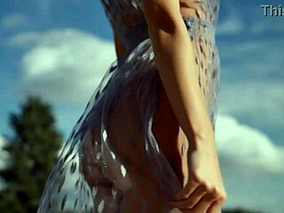 Model Victoria Mur Sensually Gropes Her Shaved Body