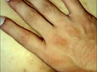 Perfect warm pussy in anime hentai.