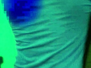 He Succumbs To Passion Sucking The Carpenter's Cock