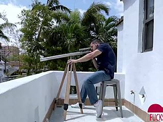 Demi Sutra scoping my stepsis?