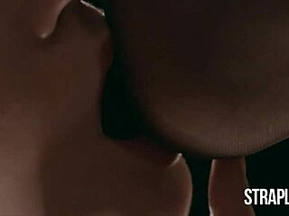 Rossy Bush in latex submits to Mia Reese