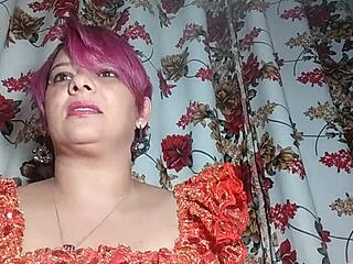 i share incredible erotic stories with lola