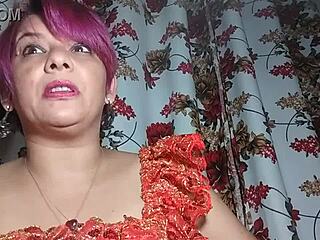 i share incredible erotic stories with lola