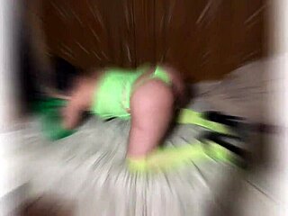 I am supportin the tri and suckin cock like crazy