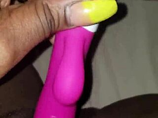 Up close wet pussy play with dying toy