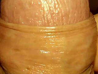 Can you resist this jerk?