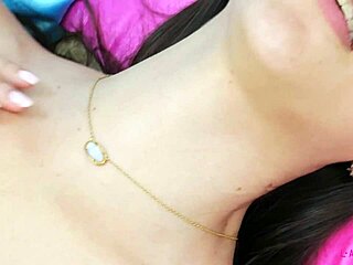 Glamorous brunette, wanna see my naked close-up shots?