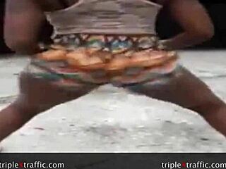 Big Booty Girls Clapping Ass in PG Fun