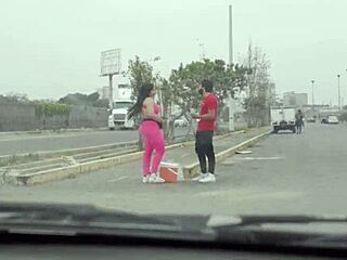 Vendedora de aguas ditches work to mess around with me behind boyfriend’s back.