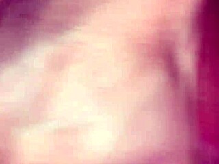 Nagymama creampie-t kap a fiatal méntől!