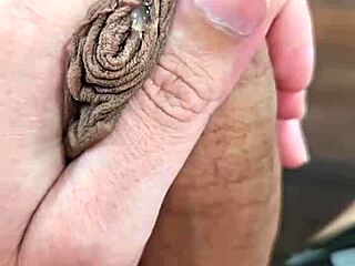 i'm jerking off this juicy cock at home, it's so sexy