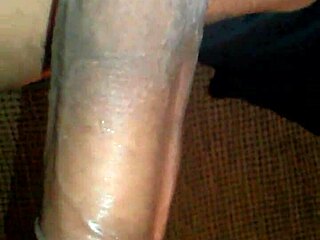 Hej, podívej na tuhle gay cam relaci s cucáním a bušením