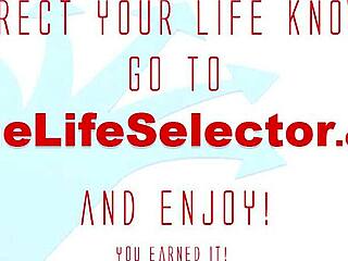 Коко Демал и блондинка в POV действие