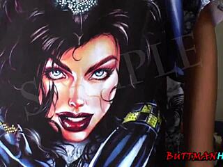 Look At Susie Clove Spreading Her Holes!