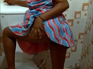 Amateur African Couple Pounds Doggy After Shower With Big Tits