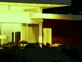 Irklararası gay devler oralı sert anal karıştırıyor