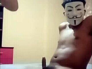 una gatita con gran culo le gusta el mambo