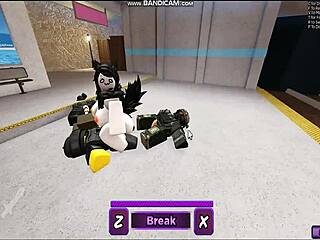 Whoreblox群交：谁想加入乐趣？