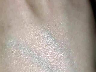 mi coño esta cremoso mira mi increible orgasmo video vertical 1080p