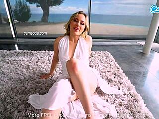 sexy blonde cosplays as marilyn monroe and masturbates with huge toy 😘