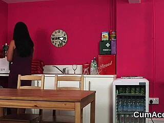 slutty beauty gets a jizz load on her face, swallowing all the jism