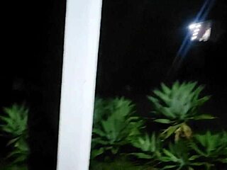 Madrasta Gostosa do Peitão DELICIOSO Deixa Enteado Gozar na Cara!