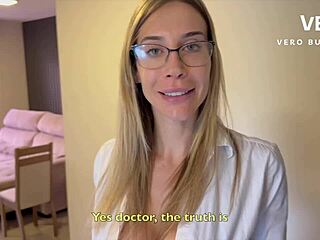 My psychologist made me swallow her juicy pussy and cum on her face