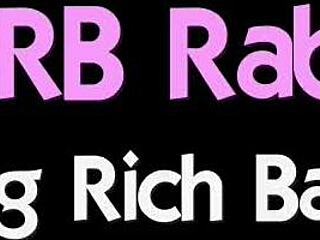 ¡Ey, mira a estas 18 strippers dominicanas calientes moviendo culos negros en promo salvaje 21! 🔥