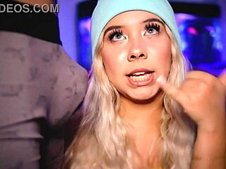 I luv playin with my boyfrends cock on webcam